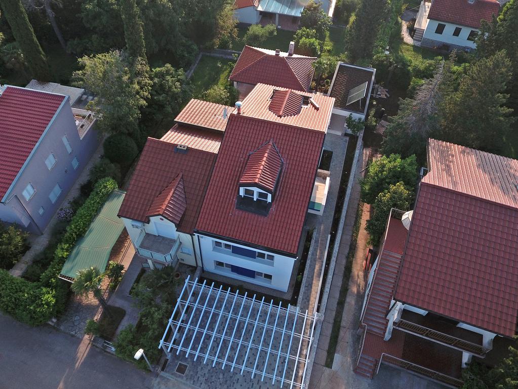 Apartments Petra Njivice Exterior photo